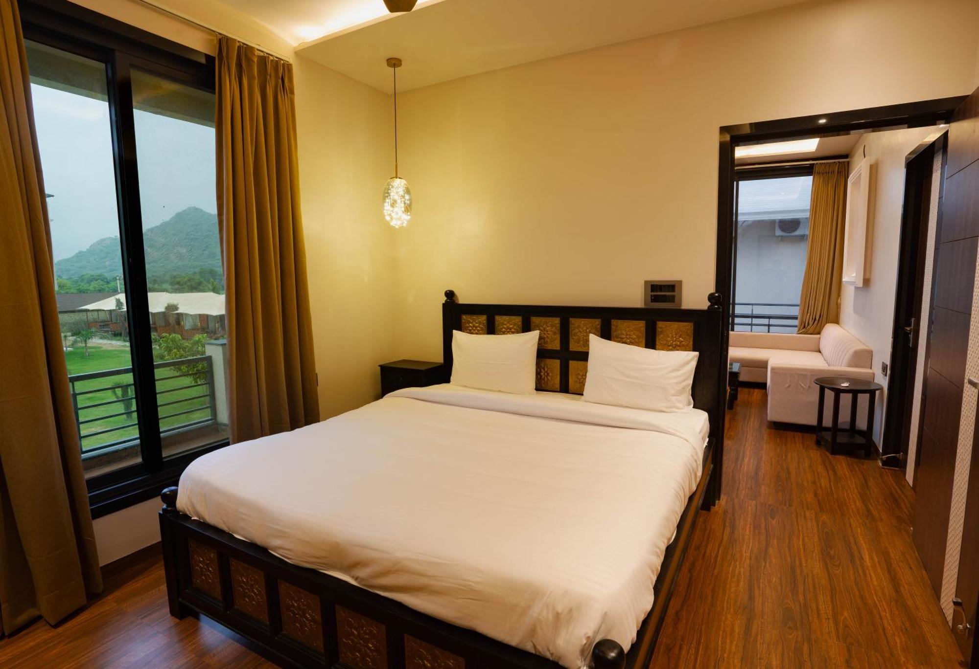La Nature Hotels & Resorts Sikar Luaran gambar