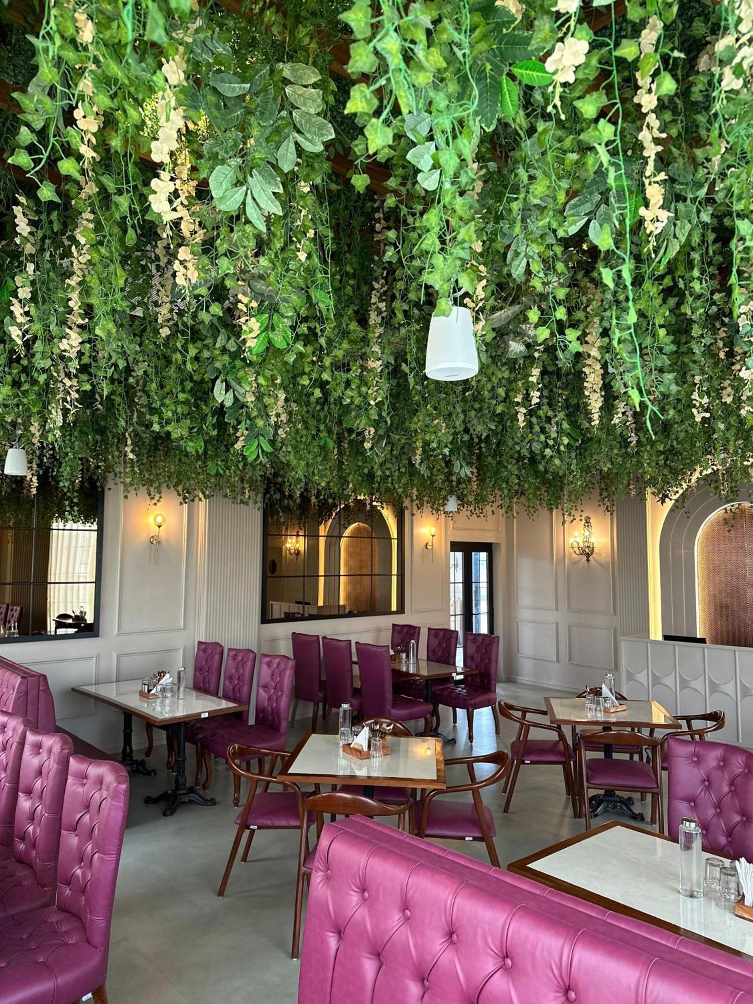 La Nature Hotels & Resorts Sikar Luaran gambar